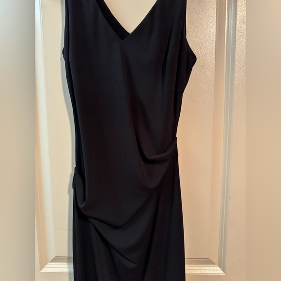 Nicole Miller Black Sheath Midi Dress V-Neck Sleeveless - Picture 2 of 4